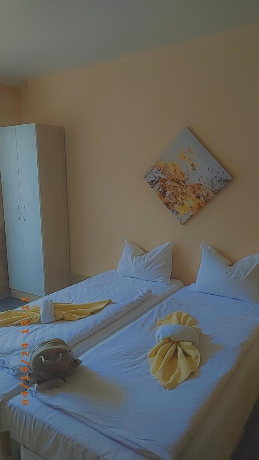Paralax Hotel ヴァルナ エクステリア 写真