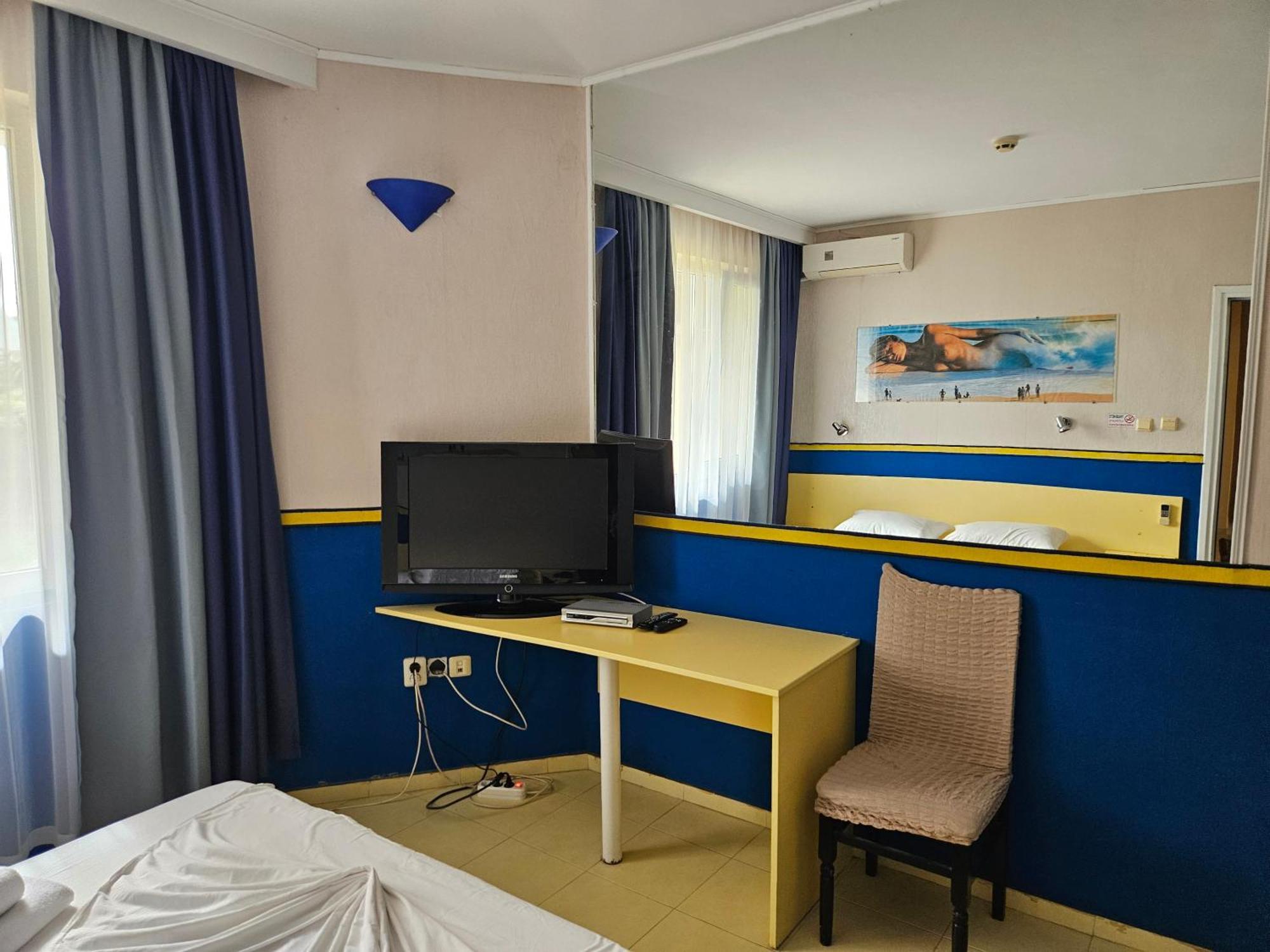 Paralax Hotel ヴァルナ エクステリア 写真