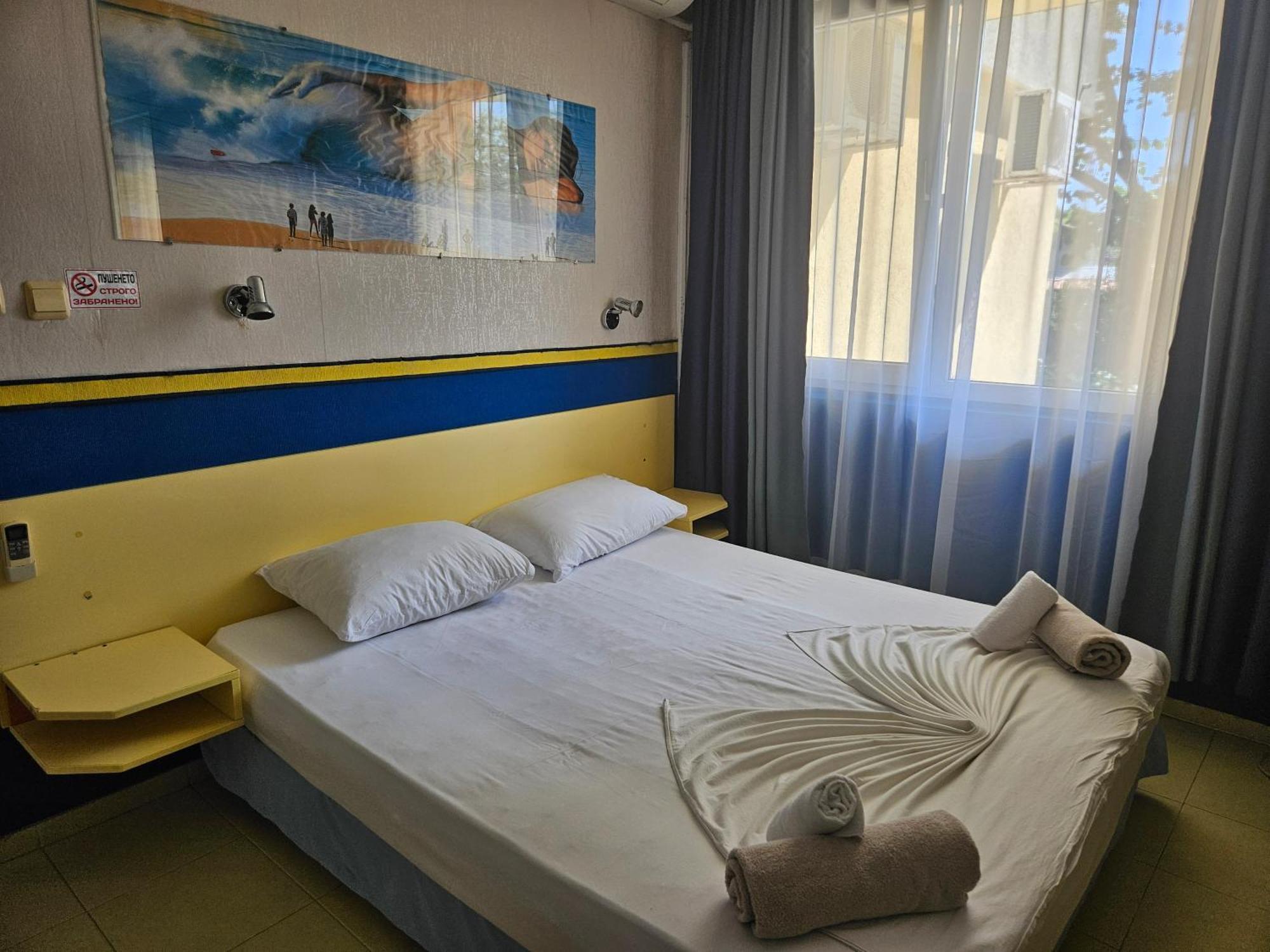 Paralax Hotel ヴァルナ エクステリア 写真